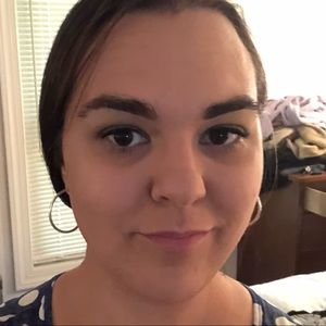 Meet your Posher, Cathy